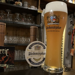 WEIHENSTEPHANER HEFEWEISSBIER